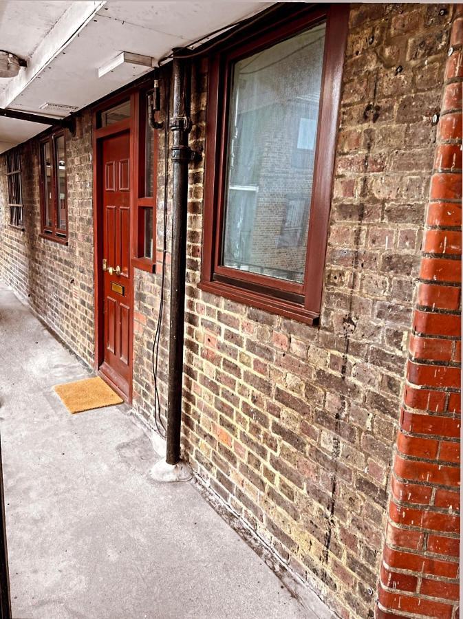 Your Home From Home Londra Dış mekan fotoğraf